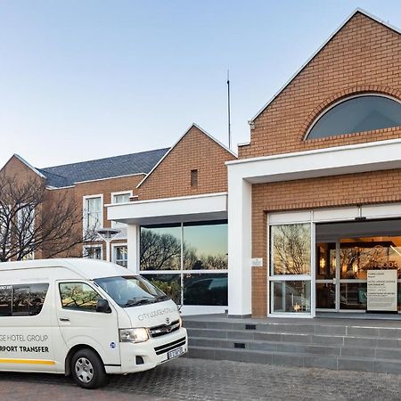 Town Lodge Johannesburg Airport Kempton Park Exterior photo