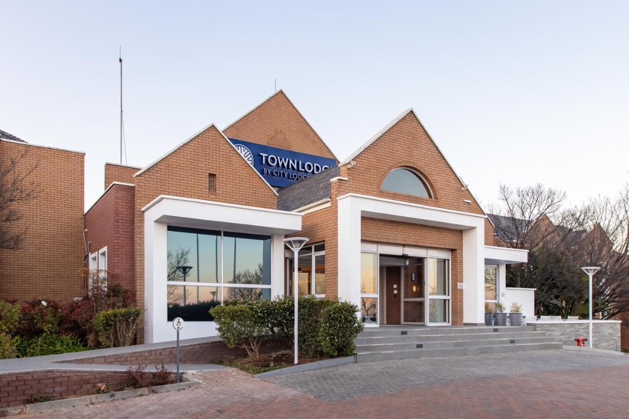 Town Lodge Johannesburg Airport Kempton Park Exterior photo